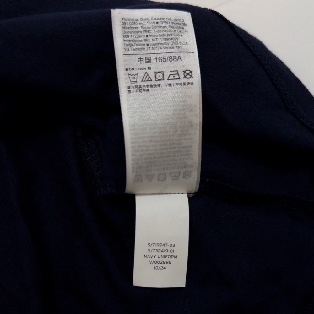 NWT GAP Favorite Crewneck T-Shirt Navy Blue Size S Basics - Picture 10 of 14